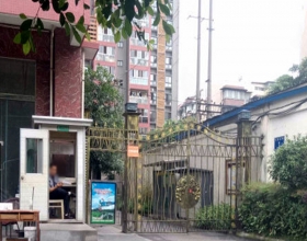 【君和源1-1-1***】德国威能明装暖气片安装施工