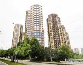 【龙欣苑7-1***】日立家用中央空调多联机安装