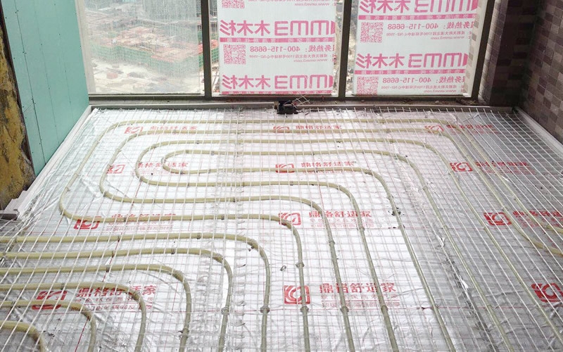 南城都汇6期4-17-2地暖安装施工