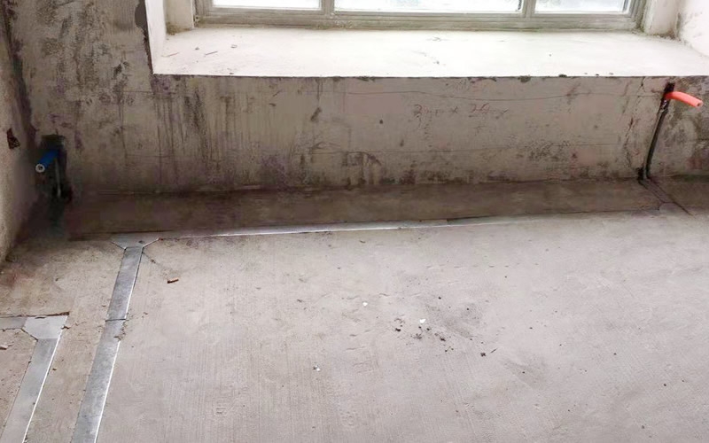 南城都汇6期1-4-2暖气片安装施工案例