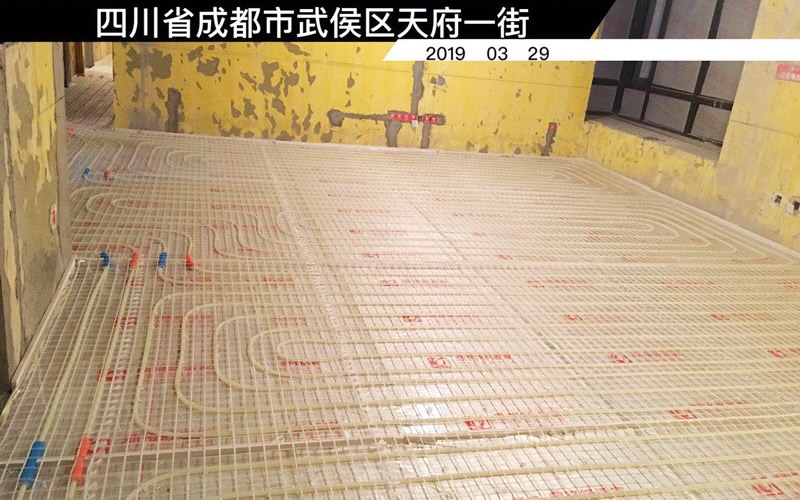 华润凤凰城三期5-26-1地暖安装施工