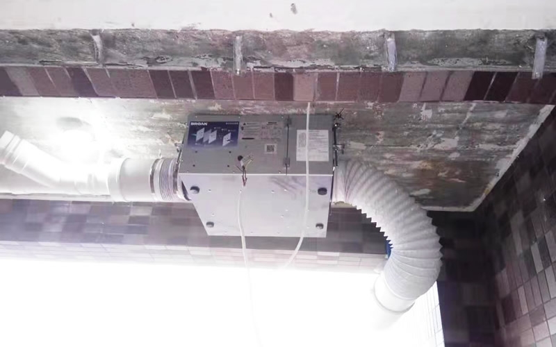 【南城都汇6期汇彩园4-17-2】美国百朗新风系统安装施工案例