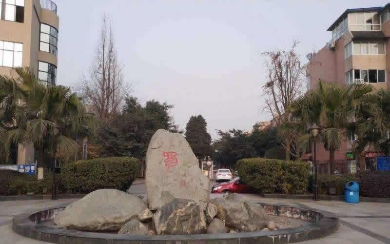 【大庆蜀苑108-2-1**】德国威能暖气片安装施工案例