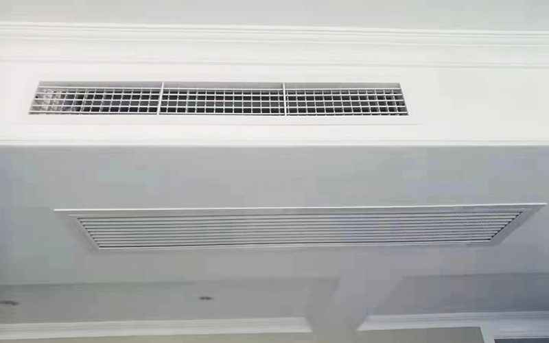 【华润凤凰城3期5-2-1303】日立家用中央空调风口安装调试