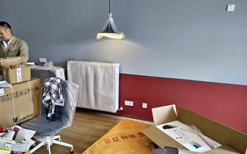 【南城都汇6期18-1404】意大利贝雷塔暗装暖气片安装完工