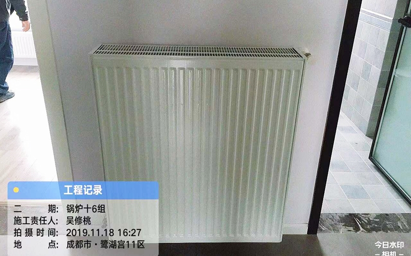 【鹭湖宫11区1-602】意大利贝雷塔暖气片安装施工案例