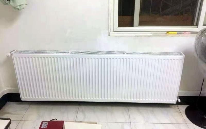 【顺心苑2-1-101】德国威能明装暖气片安装施工