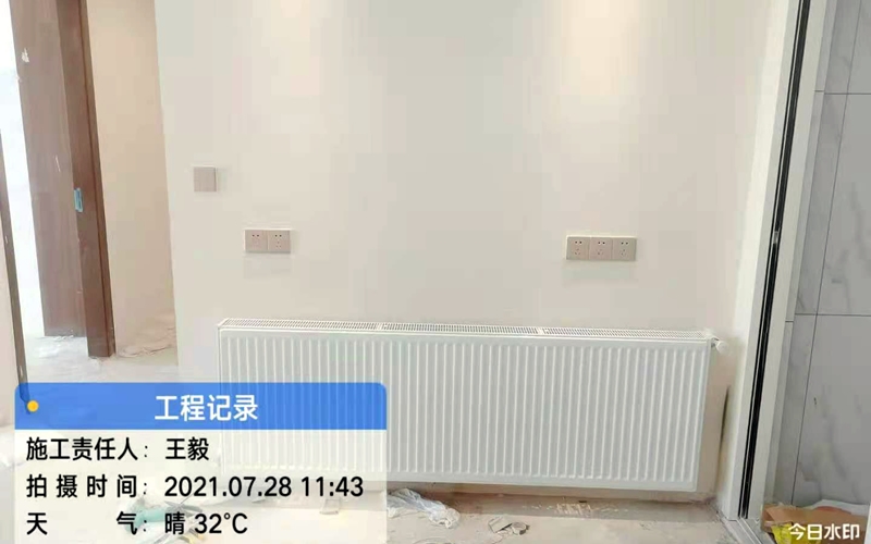 【滨江翡翠城2期5-1-18--】德国威能暗装暖气片安装施工