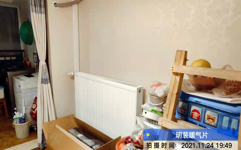 【锦城华府409】意大利贝雷塔明装暖气片安装施工