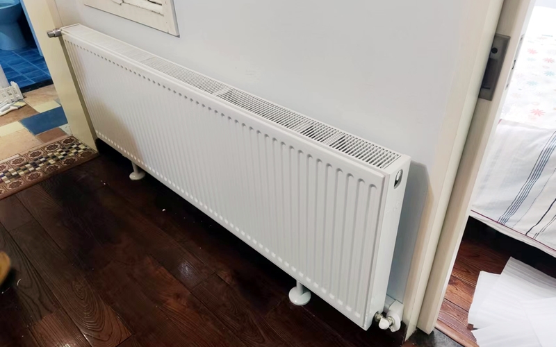 【君和源1-1-1504】德国威能明装暖气片安装施工