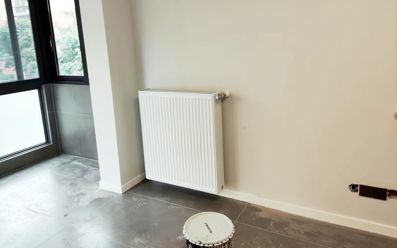 【嘉好雅南居2-3----】德国威能暗装暖气片安装施工