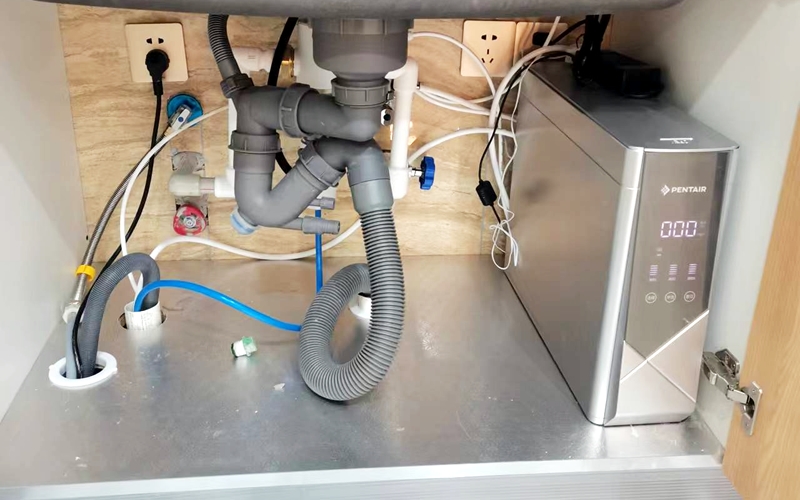 【保利天汇11-302】美国滨特尔V3000-a末端直饮机安装