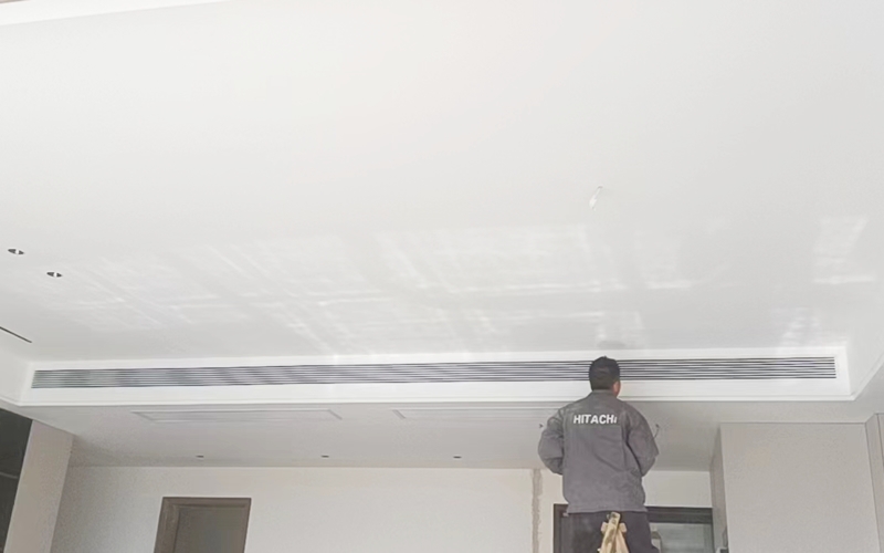 【嘉年华御府3-1-1903】日立家用中央空调风口安装调试