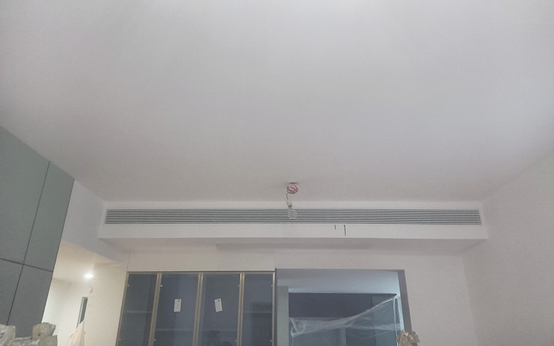 【优客联邦二期2-3-202】日立家用中央空调风口安装调试