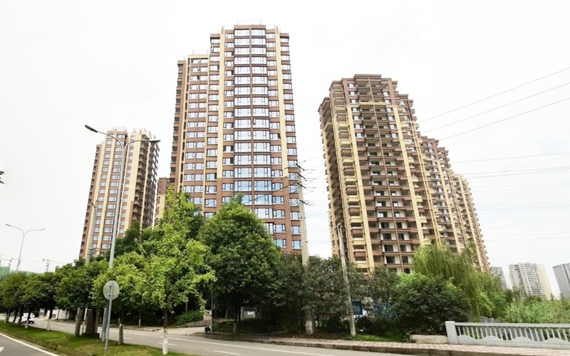 【龙欣苑9-1***】日立家用中央空调多联机安装